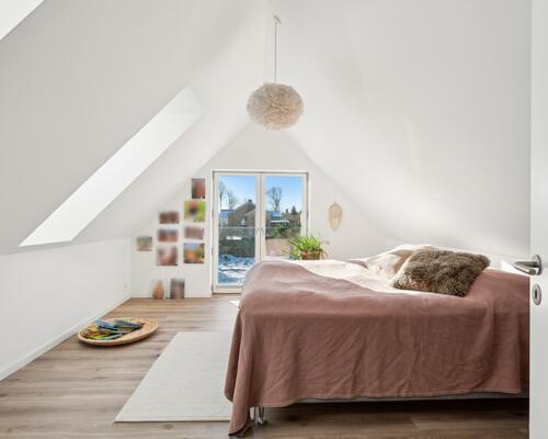 Eksklusiv og gennemrenoveret villa til møbleret leje i 2-12 mdr fra 1/1-2026 eller efter aftale