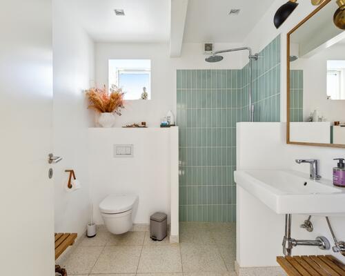 Eksklusiv og gennemrenoveret villa til møbleret leje i 2-12 mdr fra 1/1-2026 eller efter aftale