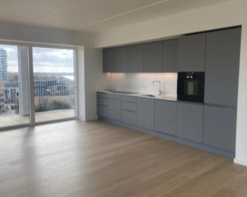 Skøn udsigtslejlighed i det ikoniske Sirius Tårn