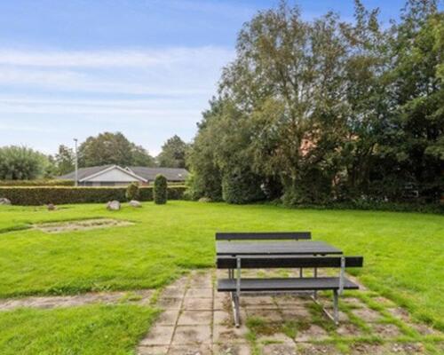 2 vær. lejlighed til leje i Gesten. 70m2