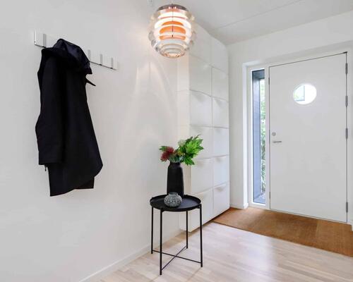 Eksklusivt rækkehus med tagterrasse og privat parkering | København S.