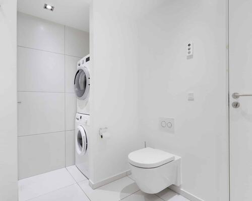 Eksklusivt rækkehus med tagterrasse og privat parkering | København S.