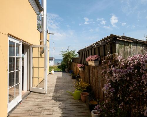 Eksklusivt beliggende villa med direkte adgang til Øresund – Lars Carls Vej, Taarbæk