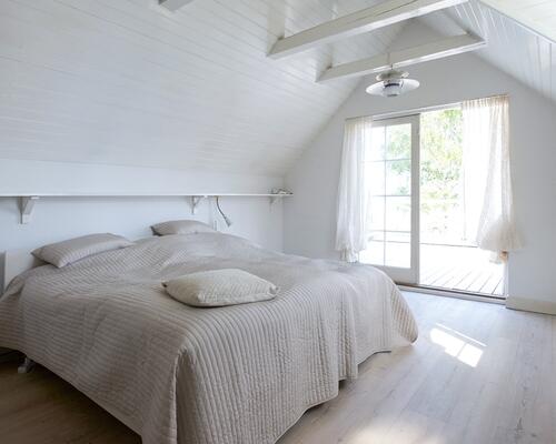 Eksklusivt beliggende villa med direkte adgang til Øresund – Lars Carls Vej, Taarbæk