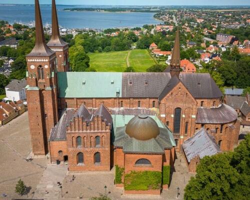 Charmerende villa med stor privat have | Roskilde