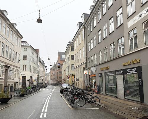 Lækker citylejlighed med altan