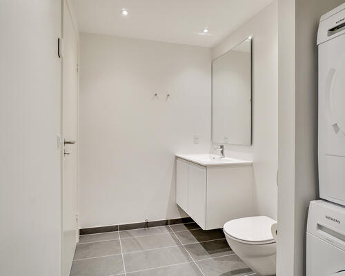 Moderne lejlighed med lys og rummelighed i Nørresundby