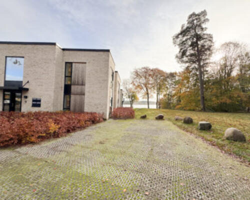 Lækker 3-værelses kvalitetslejlighed med skøn placering