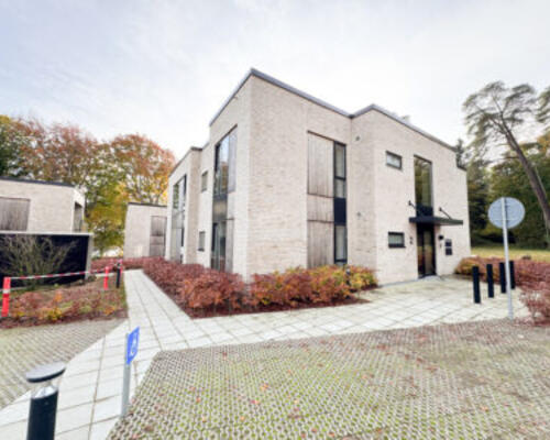 Lækker 3-værelses kvalitetslejlighed med skøn placering