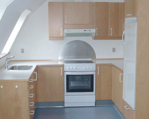 Stor 2 værelses lejlighed i Randers