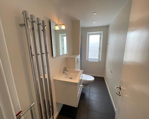 Vejle - Mølholm,2vær,Flot,Lys lejlighd