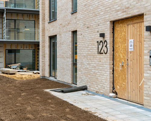 Skøn 4-værelses lejlighed i Høiriisparken