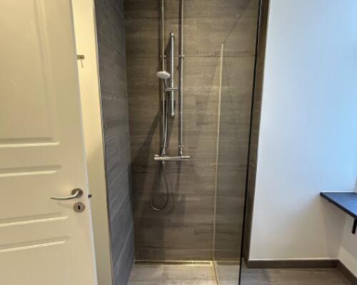 Charmerende 5-Værelses lejlighed ved Sortedams Sø , Østerbro