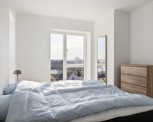 Nyopført 4 vær. lejebolig med central beliggenhed