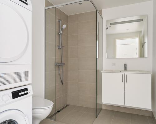 Nyopført 4 vær. lejebolig med central beliggenhed