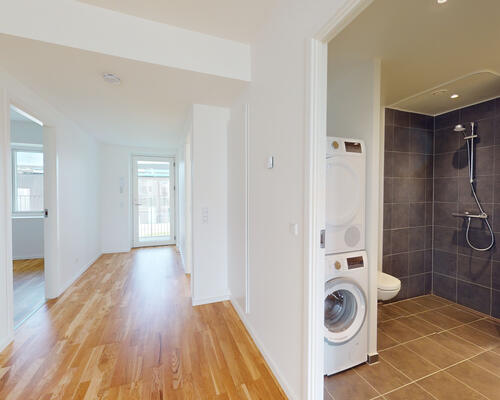 Lys 4-værelses bolig med stor altan