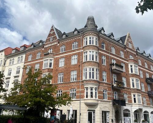 7 værelses lejlighed i Hellerup