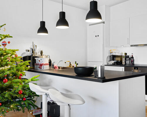 Dejlig og delevenlig 4-værelses lejlighed på Overblikket