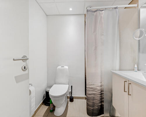 Dejlig og delevenlig 4-værelses lejlighed på Overblikket