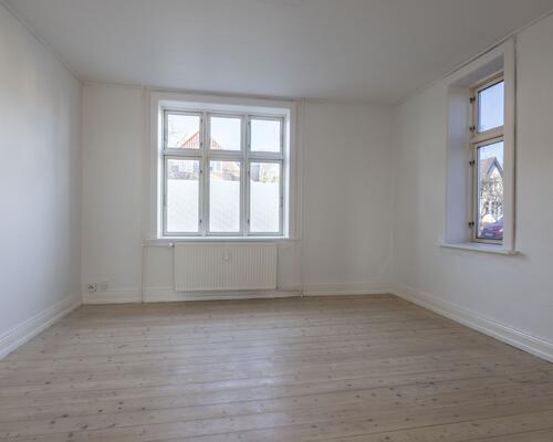 Charmerende lejlighed med attraktiv beliggenhed - husdyr tilladt