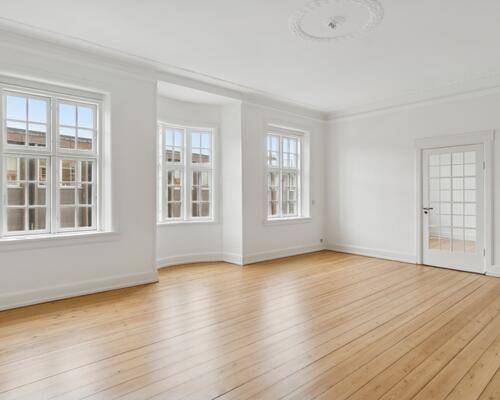 Skøn herskabslejlighed på Sct. Mathias Gade