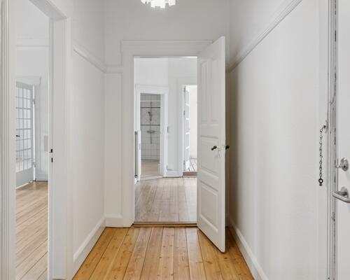 Skøn herskabslejlighed på Sct. Mathias Gade