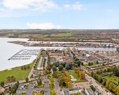 Unik lejlighed med bedste beliggenhed i Sygehuskvarteret