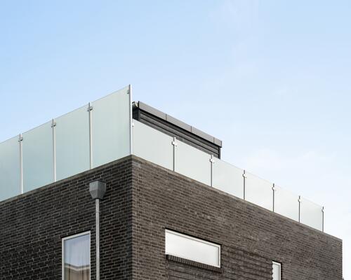 Fantastic new terrace house in Hellerup with 3+ extra bedroom in lower level