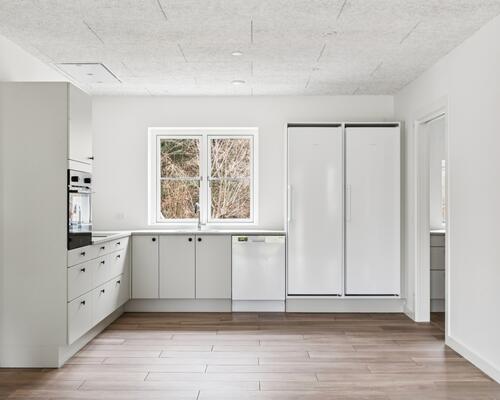 Eksklusiv nyopført landvilla til leje med unik beliggenhed ved Barfredshøj Herregård i Torslunde