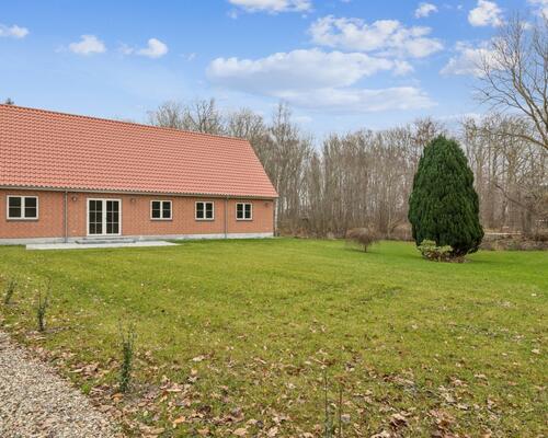 Eksklusiv nyopført landvilla til leje med unik beliggenhed ved Barfredshøj Herregård i Torslunde