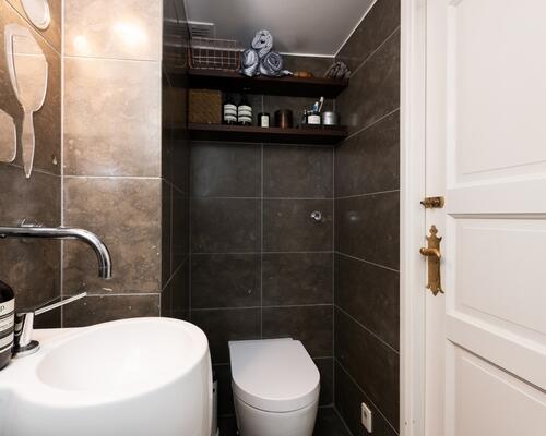 Helt enestående luksuslejlighed til leje i den stille ende af Nyhavn – 268 m² gennemrenoveret elegance