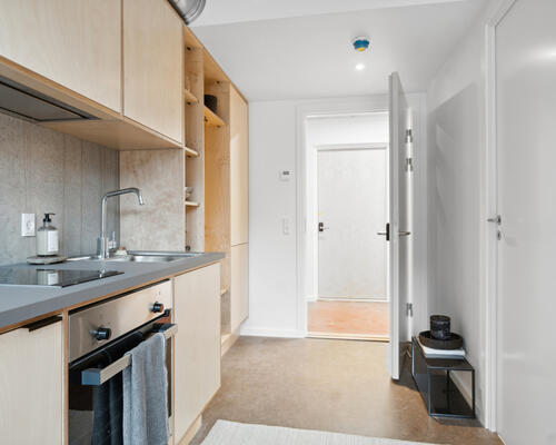 BO MINDRE OG FÅ PLADS TIL MERE