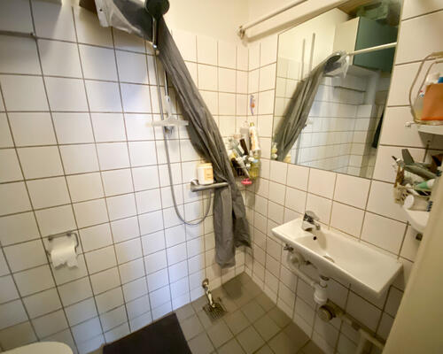 Charmerende og rummelig 3-værelses lejlighed ved Østre Anlæg