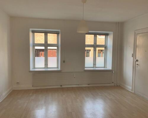 Fin 2-værelses lejlighed i Aalborg midtby