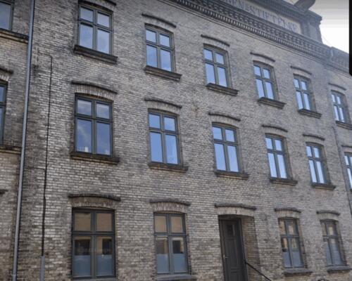 Fin 2-værelses lejlighed i Aalborg midtby