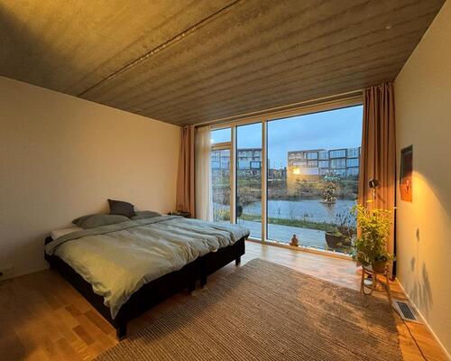 Fantastisk stuelejlighed med et skønt kig til Sneglehussøen