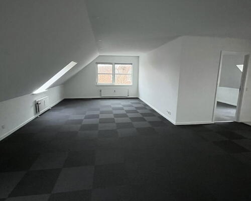 Stor 3 vær. lejebolig på 141 m2 med stort åbent køkken-alrum