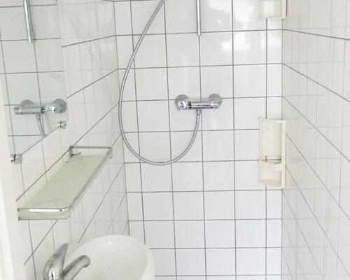 Lys 2-Værelses Lejlighed I Hjørring