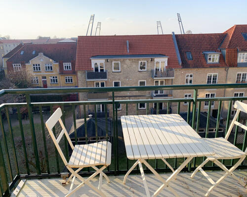 Dejlig 3-værelses lejlighed med altan