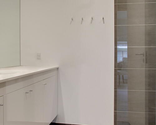 Flot 4 værelses lejlighed med altan