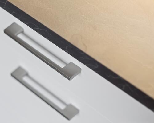 Nyrenoveret og lækker 3’er med nyt køkken