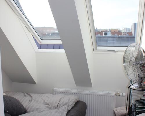 Flot penthouselejlighed med altan, nær Vejle Midtpunkt.