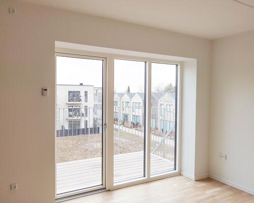 2-vær. i nyere ejendom i centrum