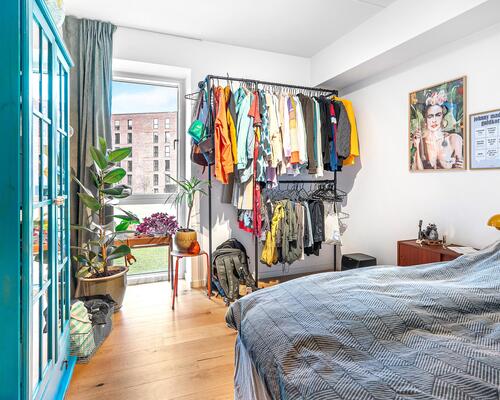 Flot lejlighed med stor altan mod syd ☀️ Oplagt til deling af 2<br>