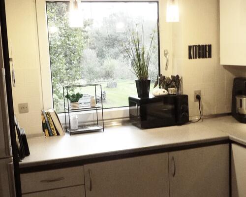 Lys 3-Værelses Lejlighed I Bindslev