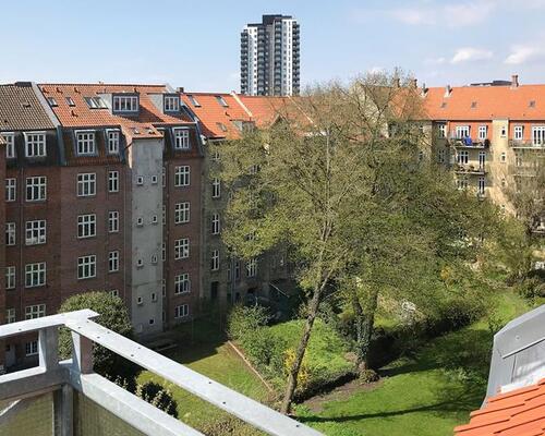 Skøn 3 værelses delevenlig lejlighed centralt i Aarhus