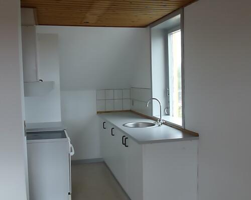 Lys 2-Værelses Lejlighed I Frederikshavn