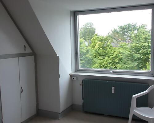 Lys 2-Værelses Lejlighed I Frederikshavn