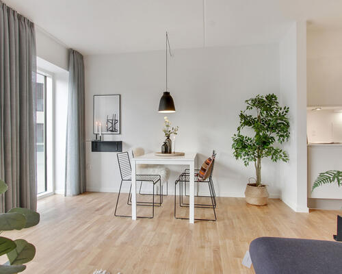 SKØN 2 VÆRELSES MIDT I LATINERKVARTERET