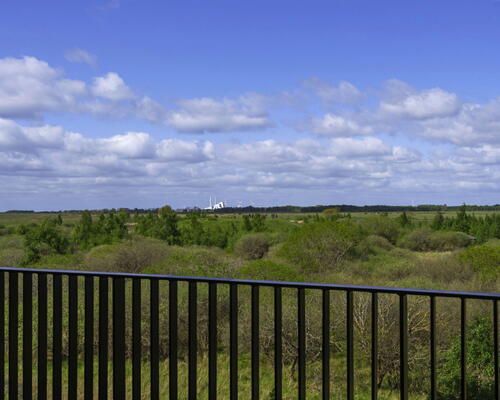 Kronen i UN17 Village - Fokus på det sunde liv - 1 vær. med altan og fantastisk udsigt